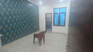 Room in 3 BHK Villa at Gomti Nagar – for Rent