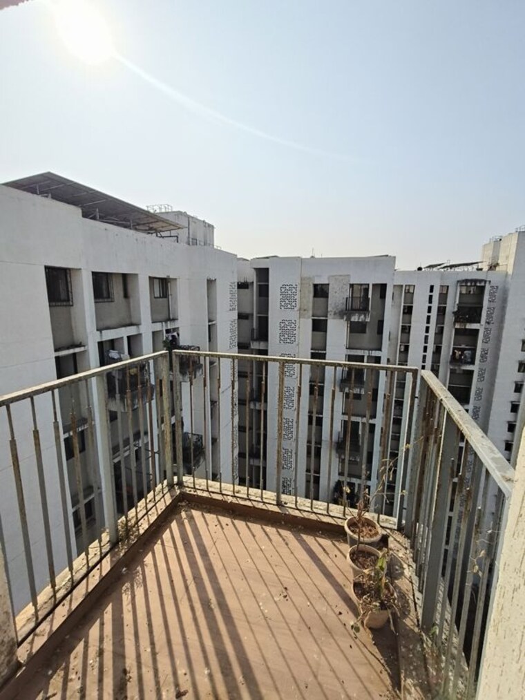 Balcony, lodha-lakeshore-greens 1.5 Bedroom 638 Sq.Ft. Apartment In Dombivli East Thane 9920845