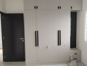 Room in 2 BHK Apartment at Aparna Sarovar, Nallagandla – for Rent