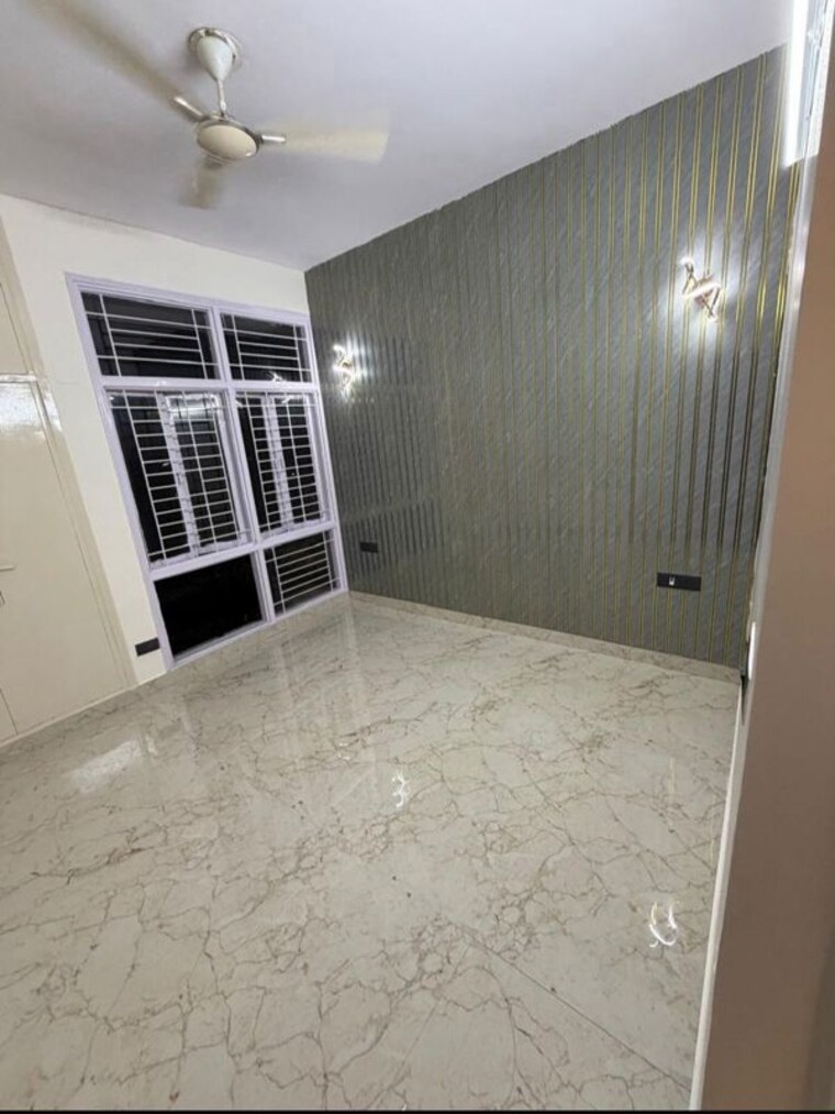 Room, ansal-sushant-floors 3 Bedroom 300 Sq.Yd. Builder Floor In Sushant Lok ii Gurgaon 9920848