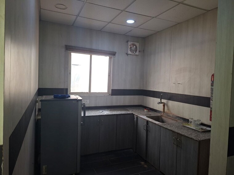 Kitchen, sector 63 Commercial Office Space 1200 Sq.Ft. In Sector 63 Noida 9920853