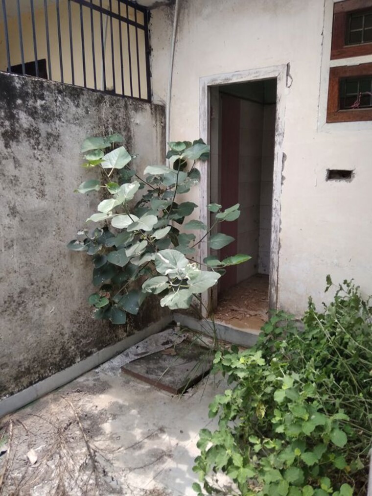 Balcony, raipur bangar 2 Bedroom 120 Sq.Mt. Independent House In Raipur Bangar Greater Noida 9920850