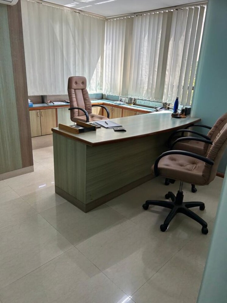 Team Area, agarwal-golden-chambers Commercial Office Space 1000 Sq.Ft. In Andheri West Mumbai 9920862