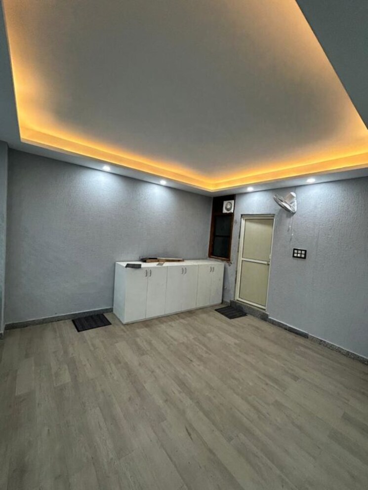 Floor Plan, sadhna enclave Commercial Office Space 1000 Sq.Ft. In Sadhna Enclave Delhi 9920878