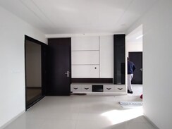2 BHK + Pooja Room Apartment For Rent in Mayfair Apartment
