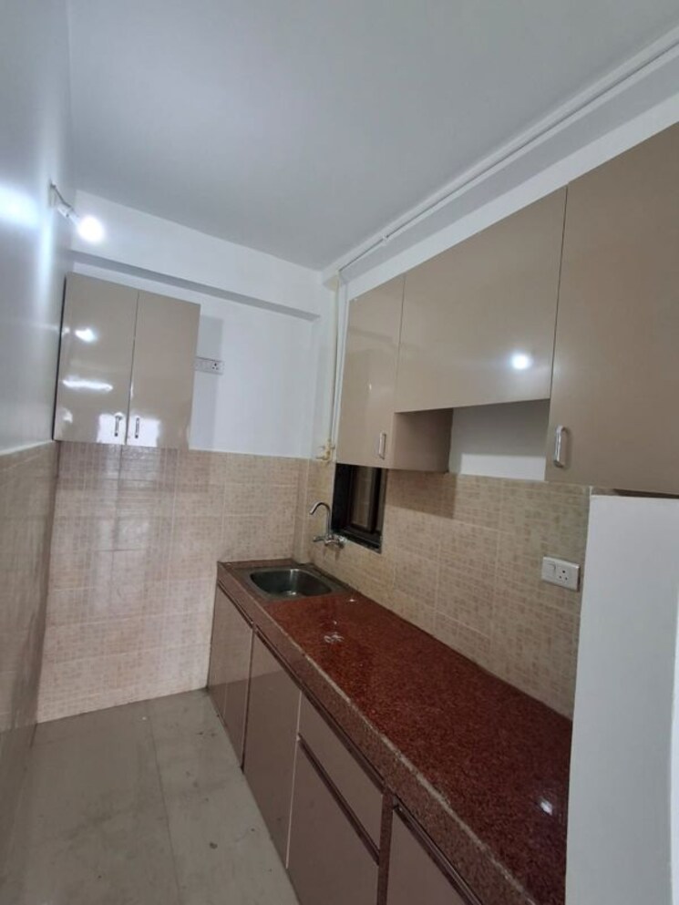 Kitchen, sector 14 dwarka 1 Bedroom 550 Sq.Ft. Apartment In Sector 14 Dwarka Delhi 9920880