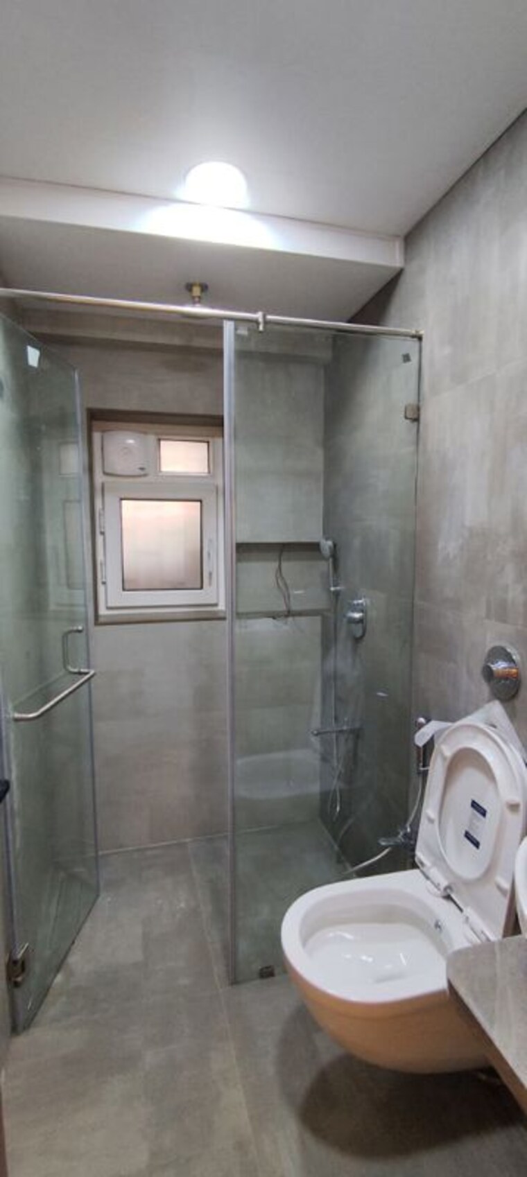 Bathroom, lok-nirman 1 Bedroom 500 Sq.Ft. Apartment In Khar West Mumbai 9920913