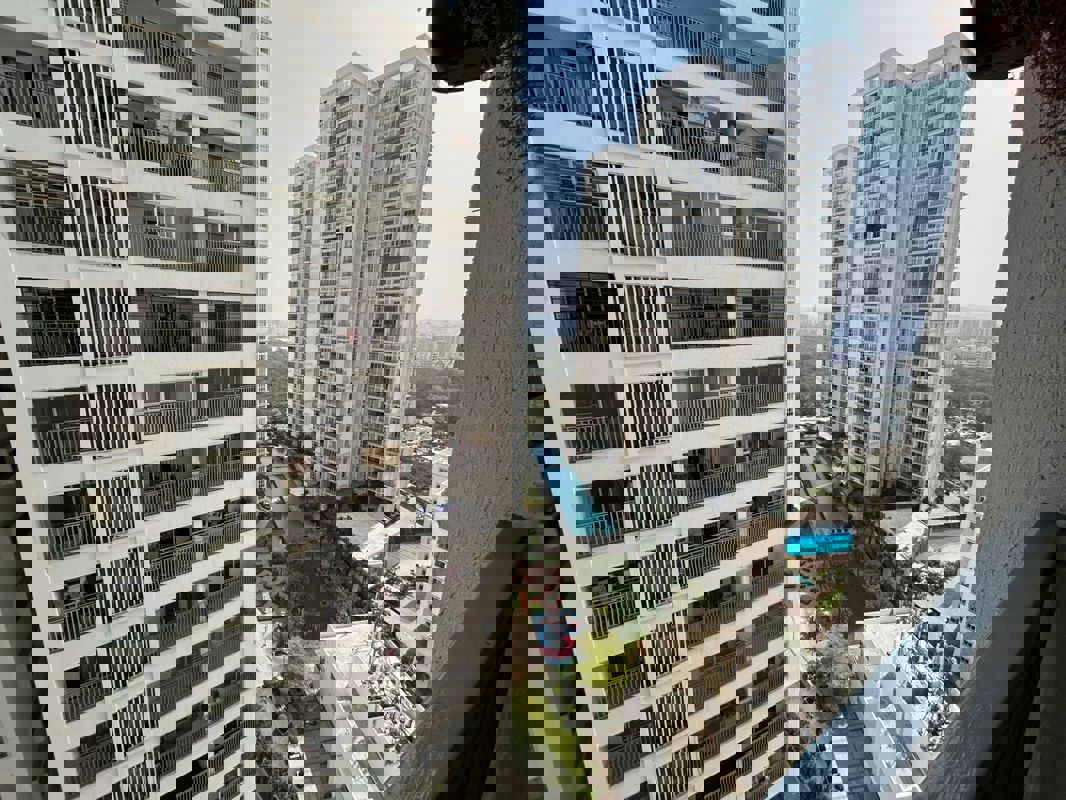 3.5 BHK + Extra Room,Store Room 2259 Sq.Ft. Apartment in Lodha Meridian