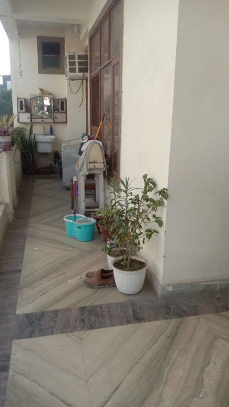Bathroom, avantika colony 5 Bedroom 120 Sq.Yd. Independent House In Avantika Colony Ghaziabad 9920938