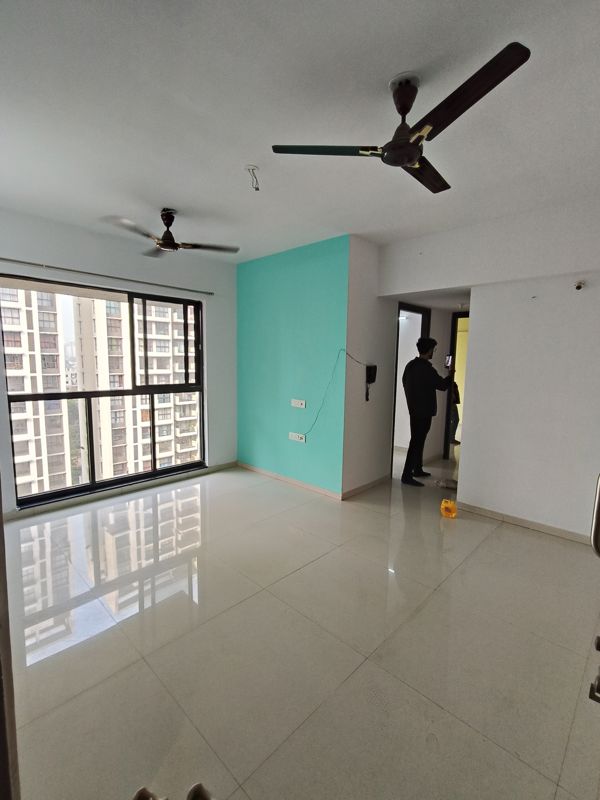 1.5 BHK Apartment For Rent in Lodha Downtown