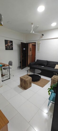 1 BHK Apartment For Rent in Pearl Haven