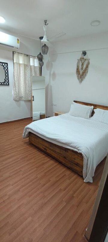 Bedroom in 1 BHK Apartment at Pearl Haven, Bandra West – for Rent