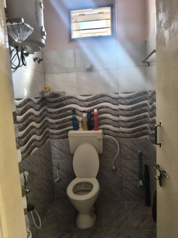 Bathroom, murugesh palya 2 Bedroom 1100 Sq.Ft. Builder Floor In Murugesh Palya Bangalore 9920957