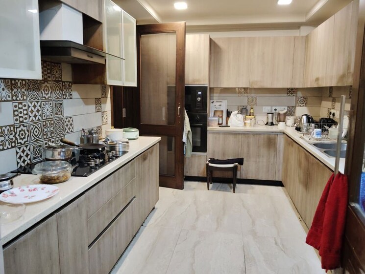 Kitchen, greater kailash ii 4 Bedroom 2700 Sq.Ft. Builder Floor In Greater Kailash ii Delhi 9920961