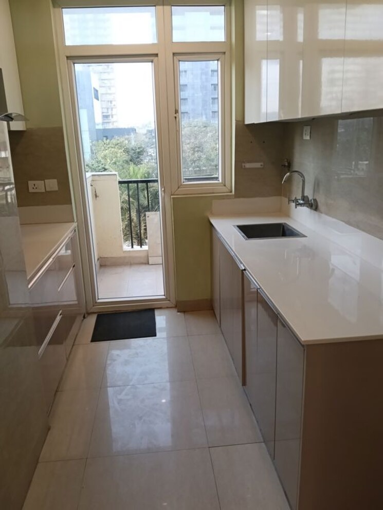 Kitchen, emaar-emerald-estate 2.5 Bedroom 950 Sq.Ft. Apartment In Sector 65 Gurgaon 9920967