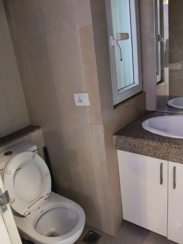 2.5 BHK + Study Room Apartment For Rent in Emaar Emerald Estate