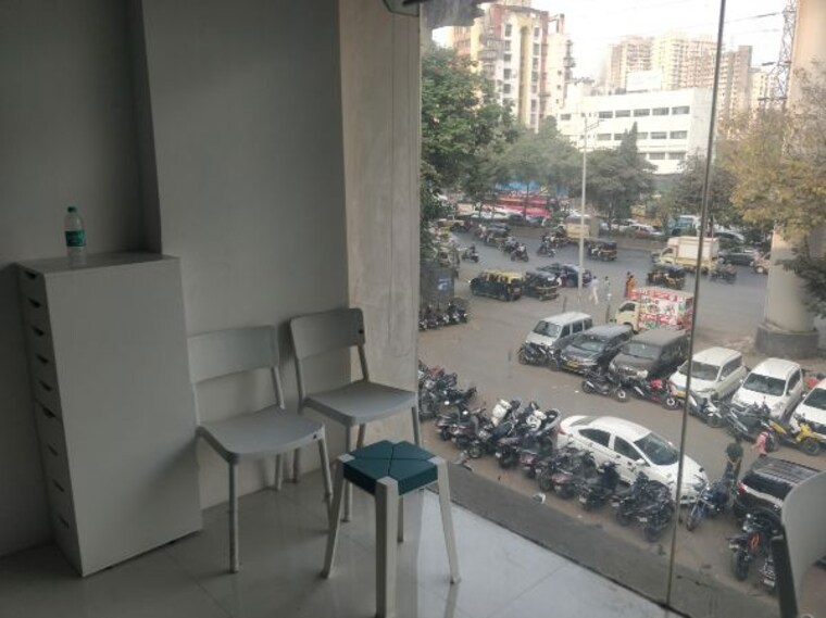 Team Area, express-zone Commercial Office Space 100 Sq.Ft. In Malad East Mumbai 9920973