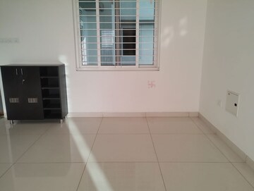 Bathroom in 3.5 BHK Apartment at Prestige High Fields, Gachibowli – for Rent