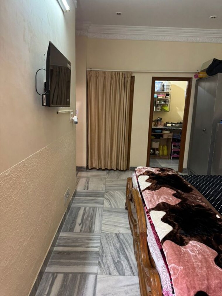 Bedroom, sector 48 1 Bedroom 800 Sq.Ft. Builder Floor In Sector 48 Chandigarh 9920992