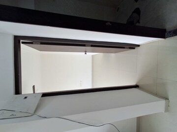 Room in 1 BHK Apartment at UK Iridium, Kandivali East – for Rent