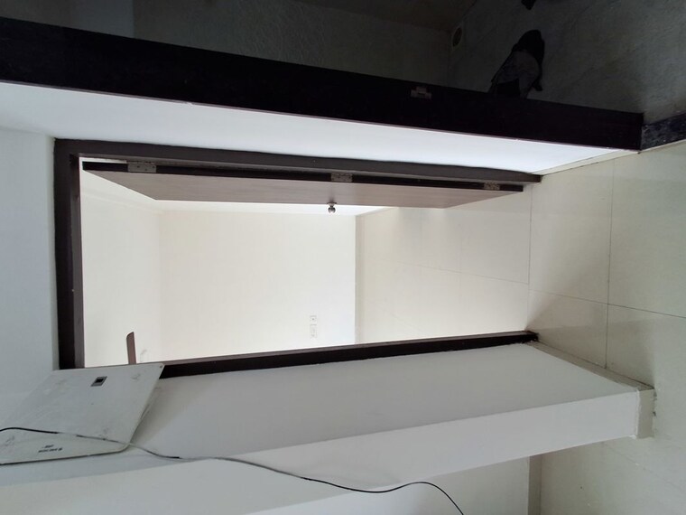 Room, uk-iridium 1 Bedroom 410 Sq.Ft. Apartment In Kandivali East Mumbai 9920990