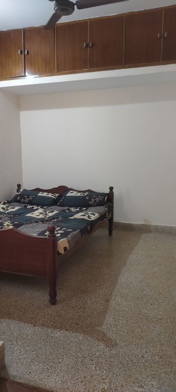 Bedroom in 1 BHK Builder Floor at Jeevan Bima Nagar – for Rent