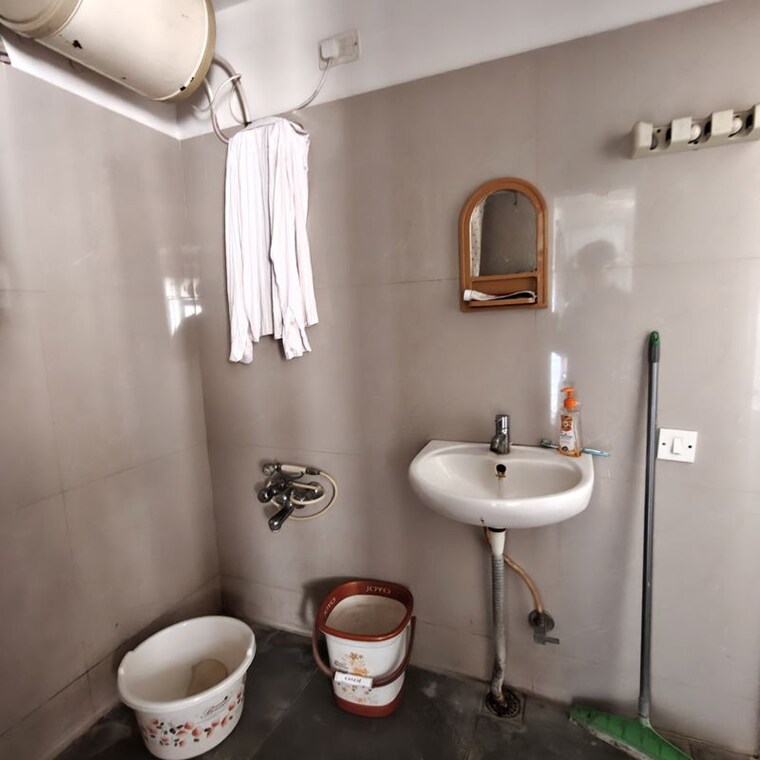 Bathroom, prestige-monte-carlo 4 Bedroom 3430 Sq.Ft. Apartment In Anantapuram Bangalore 9921012