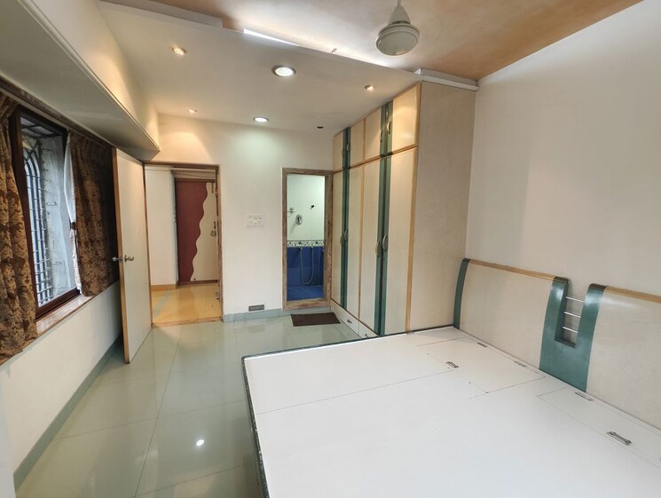Bedroom, bandra west 2 Bedroom 900 Sq.Ft. Apartment In Bandra West Mumbai 9921015