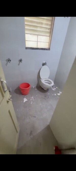 Bathroom in 2 BHK Apartment at Karve Nagar – for Rent