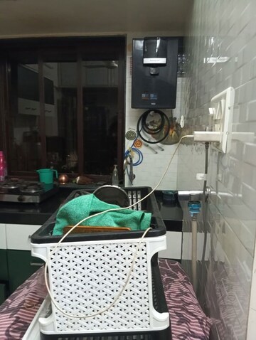 Master Bedroom in 1 BHK Apartment at Jai Durga CHS, Andheri East – for Rent