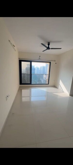 Room in 3 BHK Apartment at Chandak Stella, Goregaon West – for Sale