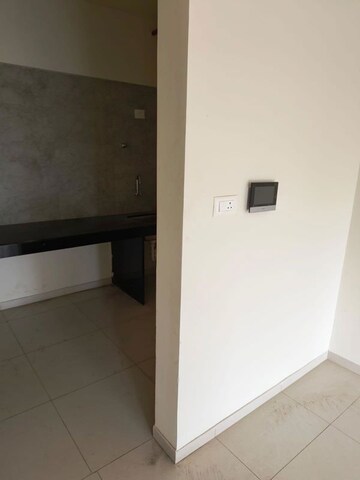 1 BHK Apartment For Rent in Paranjape Blue Ridge, Hinjewadi