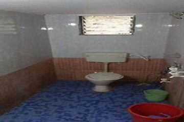 Bathroom in 2 BHK Apartment at Beliaghata – for Rent