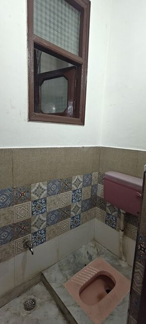 Living Room in 2 BHK Builder Floor at Pandav Nagar – for Rent