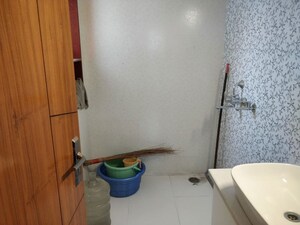 Furnished Amenities in 3 BHK Apartment at Nextra The Address, Mayur Vihar 1 – for Rent