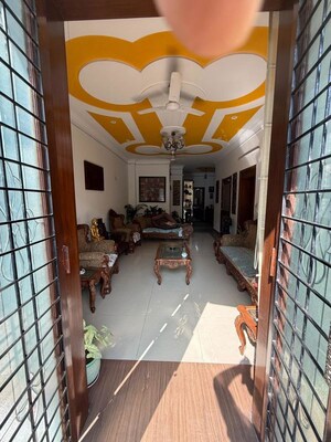 6+ BHK Independent House For Sale in Greenwood City, Sector 40