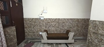 Living Room in 1 BHK Builder Floor at Pandav Nagar – for Rent