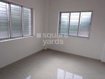 Bedroom in 2 BHK Apartment at Beliaghata – for Rent