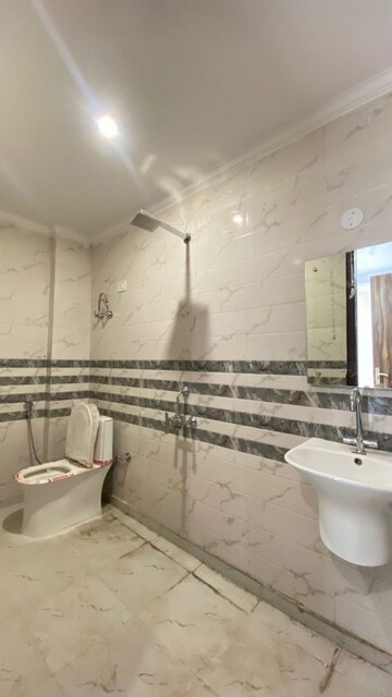 Bathroom in 2 BHK Builder Floor at Saket – for Rent