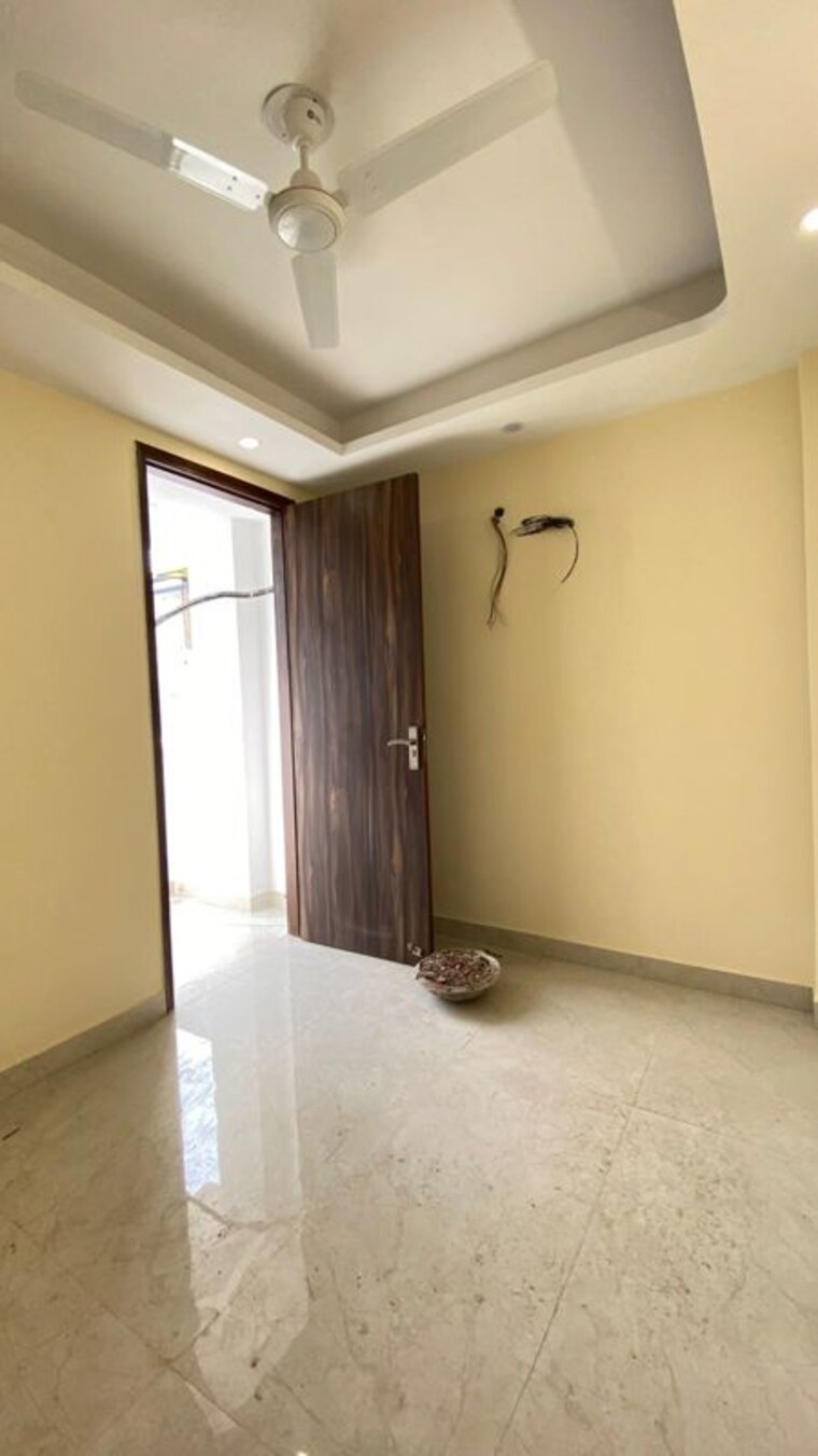 Room, saket 2 Bedroom 450 Sq.Ft. Builder Floor In Saket Delhi 9921067