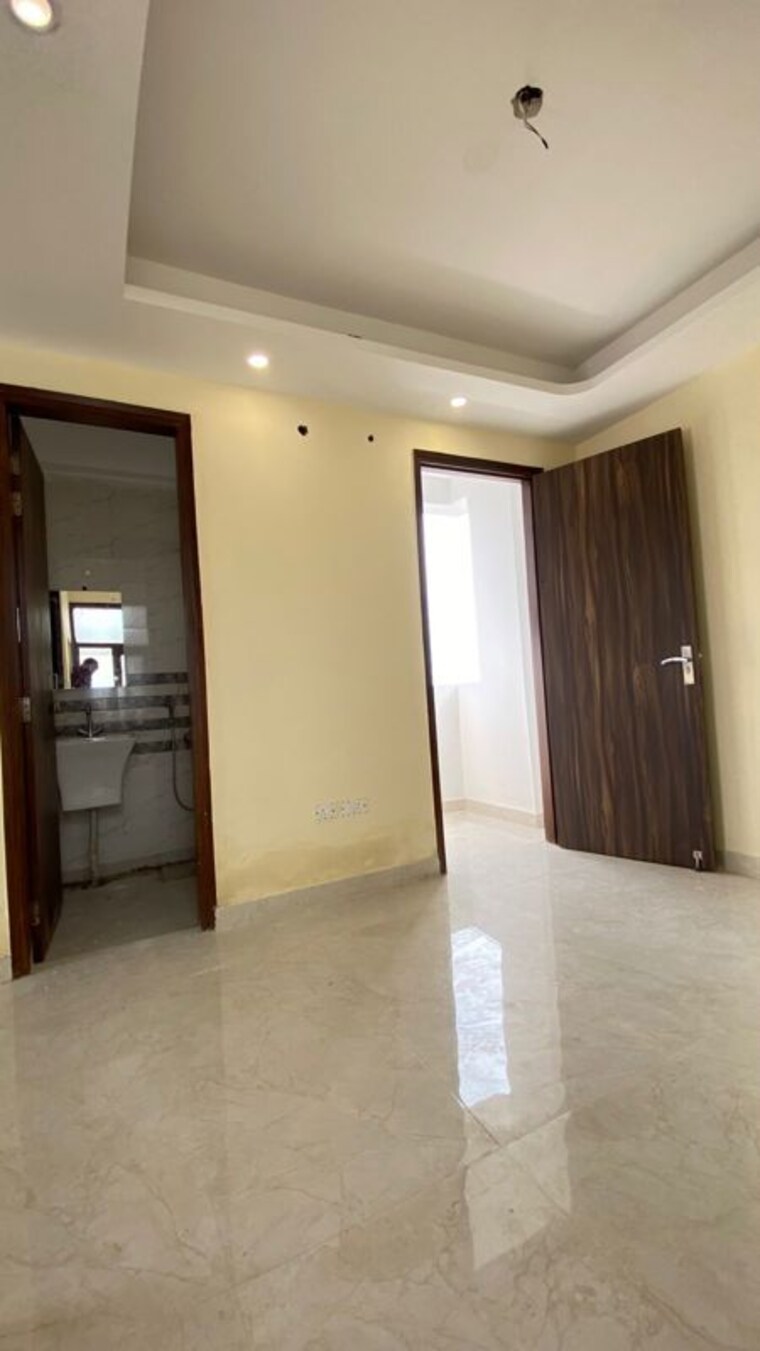 Room, saket 2 Bedroom 450 Sq.Ft. Builder Floor In Saket Delhi 9921067