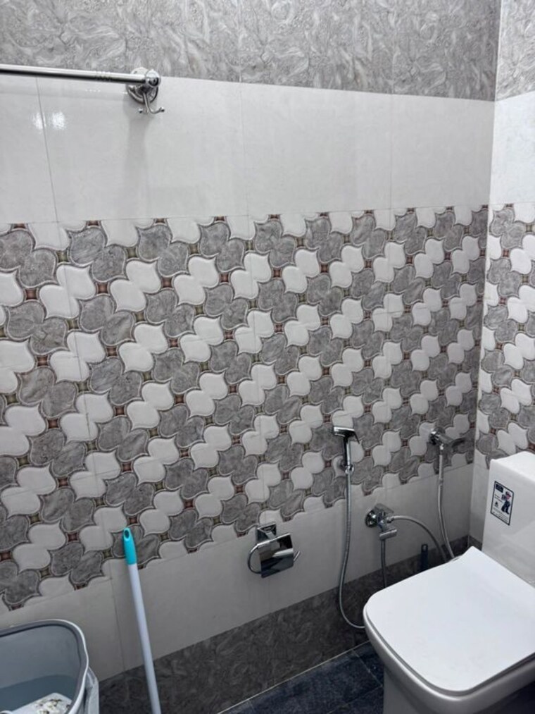 Master Bedroom, sector 38 3 Bedroom 2500 Sq.Ft. Builder Floor In Sector 38 Chandigarh 9921071