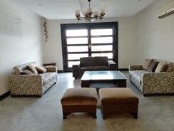 4 BHK Builder Floor For Rent in Sector 33