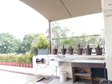 4 BHK Builder Floor – Exterior View View at Sector 33 - for Rent