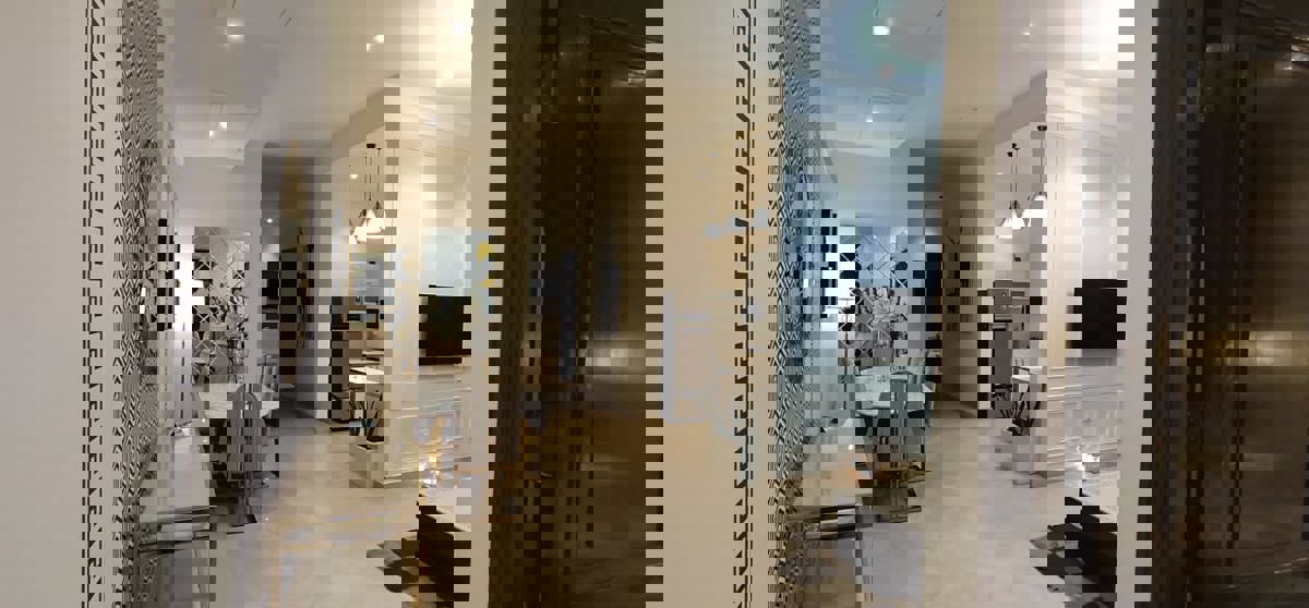 5 BHK + Servant Room,Extra Room Apartment For Rent in Prateek Edifice