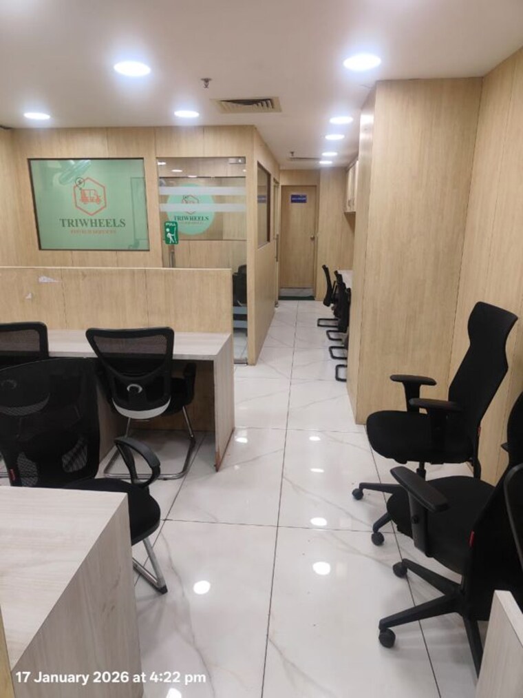 Team Area, levana-cyber-heights Commercial Office Space 800 Sq.Ft. In Vibhuti Khand Lucknow 9921127