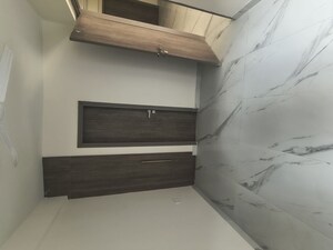 Furnished Amenities in 3.5 BHK Apartment at M3M Soulitude, Sector 89 – for Rent