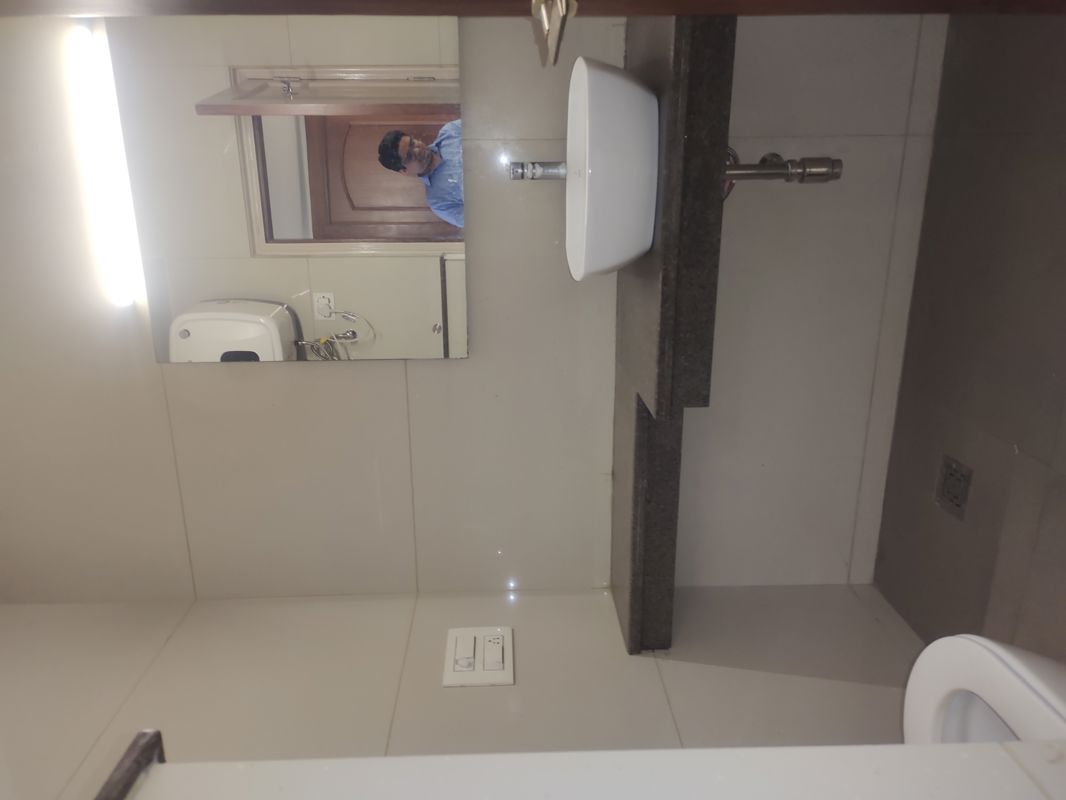 4 BHK + Servant Room Builder Floor For Rent in Geetanjali Enclave