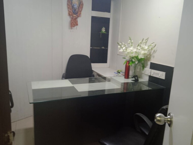Team Area, bbd bagh Commercial Office Space 800 Sq.Ft. In Bbd Bagh Kolkata 9921140
