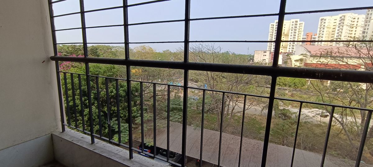 3 BHK 1284 Sq.Ft. Apartment in Bengal Peerless Alaktika Housing Complex